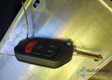 2020 Jeep Gladiator Rubicon 4X4 from USA, damaged, VIN 1C6JJTBG0LL135339